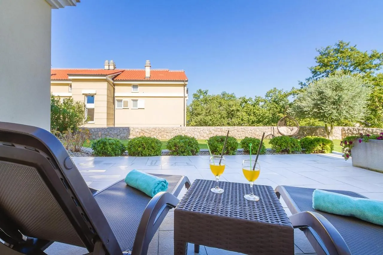 Luxury Apartments Villa Mande Malinska