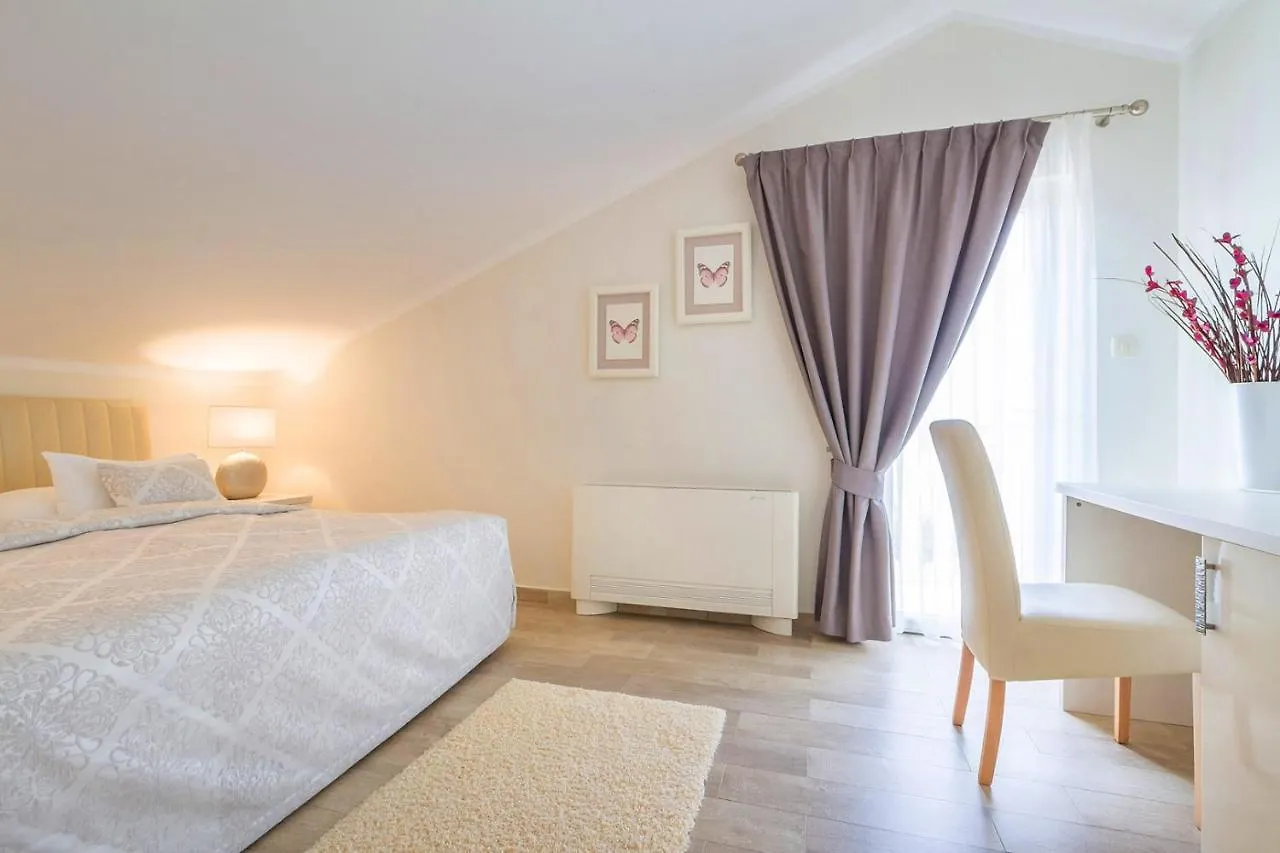 Luxury Apartments Villa Mande Malinska