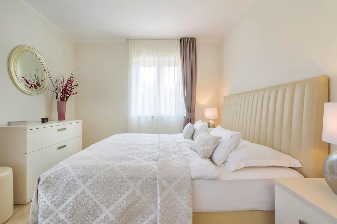 Luxury Apartments Villa Mande Malinska