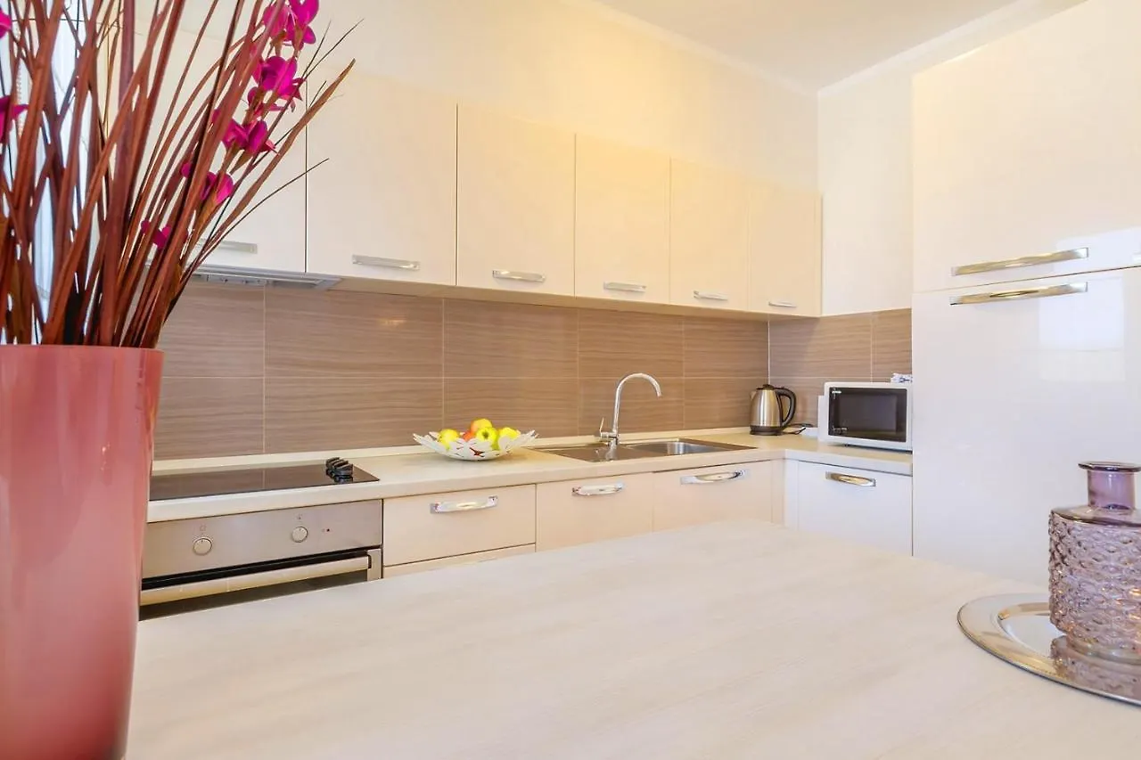 Luxury Apartments Villa Mande Malinska 0*,  Croatia